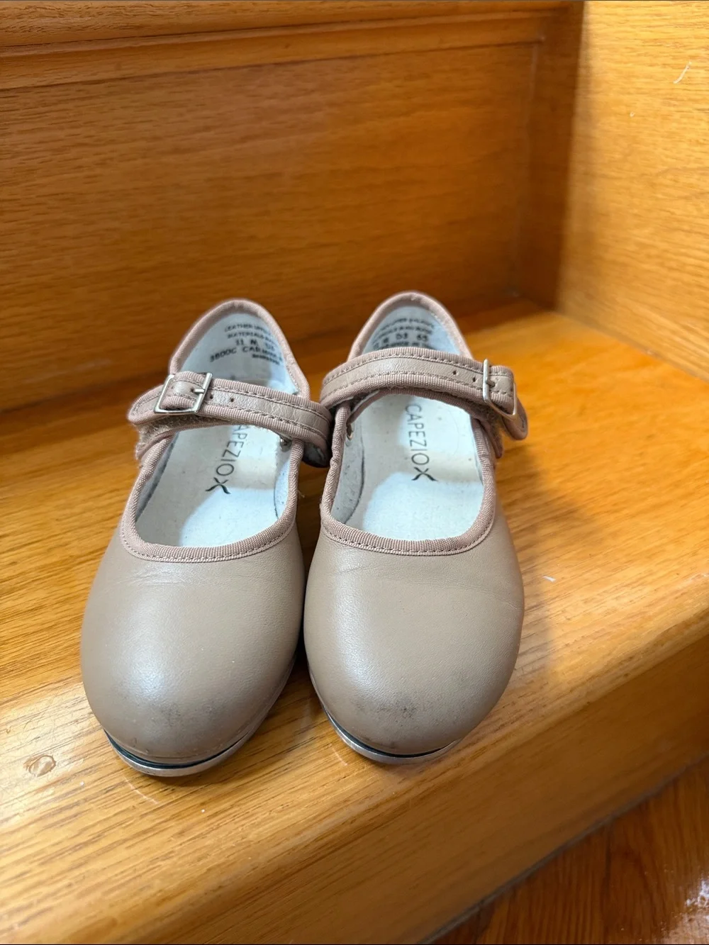 Capezio Girls Tan Mary Jane Tap Shoes Size 11M